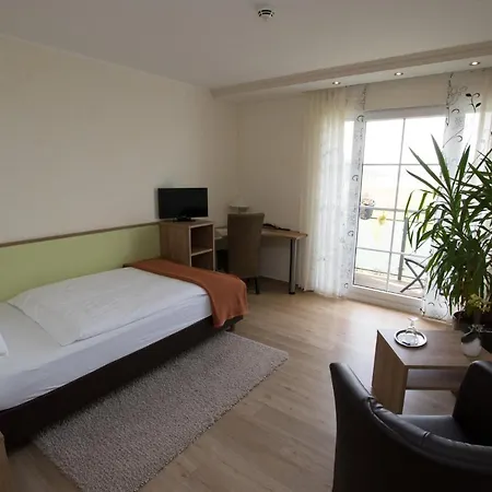 Zum Hasen Hein 함인켈른