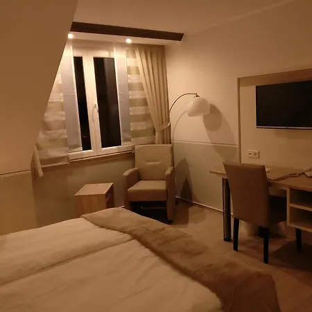 Zum Hasen Hein 3* 함인켈른